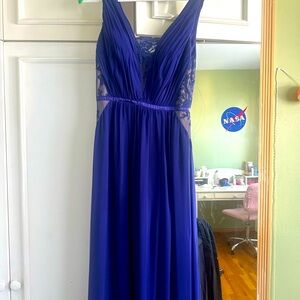 Blue dress wedding occasion. Beautiful color is outstanding.